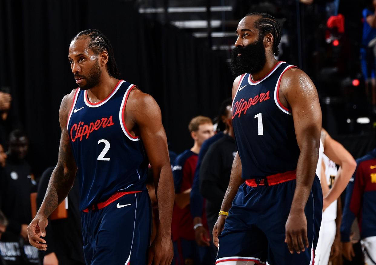 开云娱乐-风云突变洛杉矶快船窗口期单刀错失，NBA常规赛版图或变，气氛紧张，阵容厚度经受考验的简单介绍